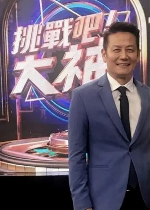 利哥探花极度诱惑身材够嫩水这么多 - 色狗网